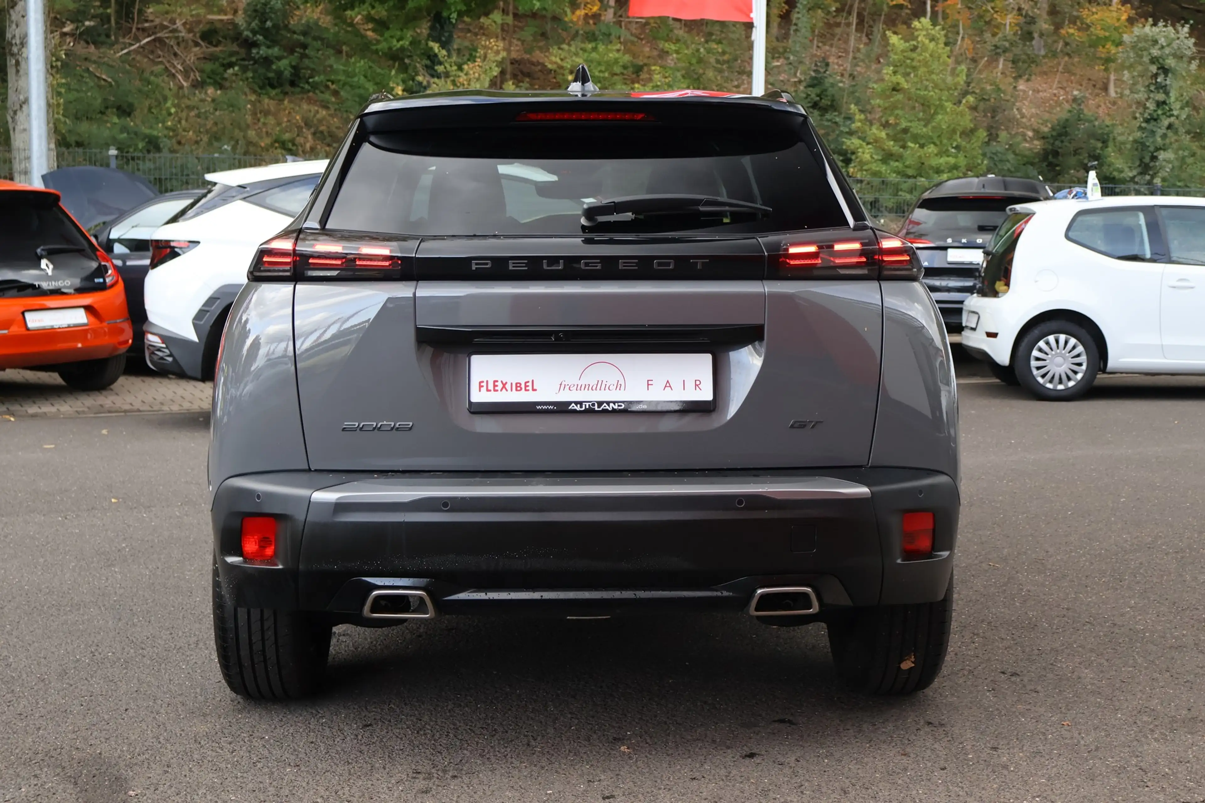 Peugeot 2008 1.2 PureTech GT LED Navi ACC 360° Totwinkel — photo 4