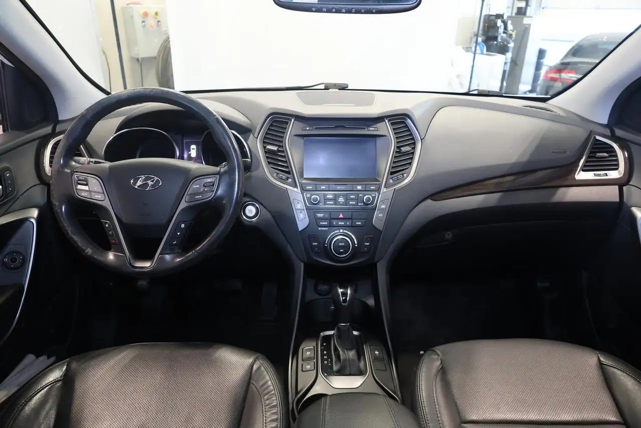 Hyundai SANTA FE снимка Hyundai SANTA FE