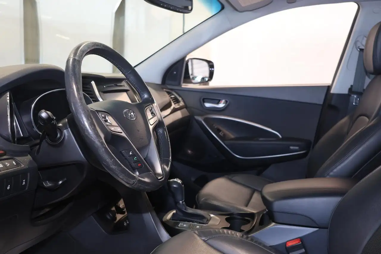 Hyundai SANTA FE снимка Hyundai SANTA FE