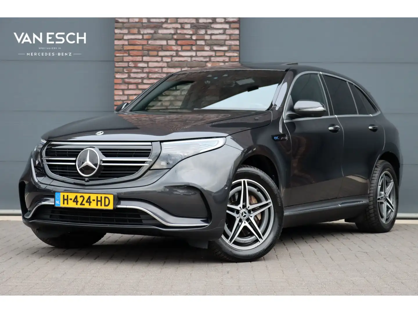 Mercedes-Benz EQC 400 4MATIC Premium 80 kWh | Schuifdak | Distornic+ | T Grijs - 1