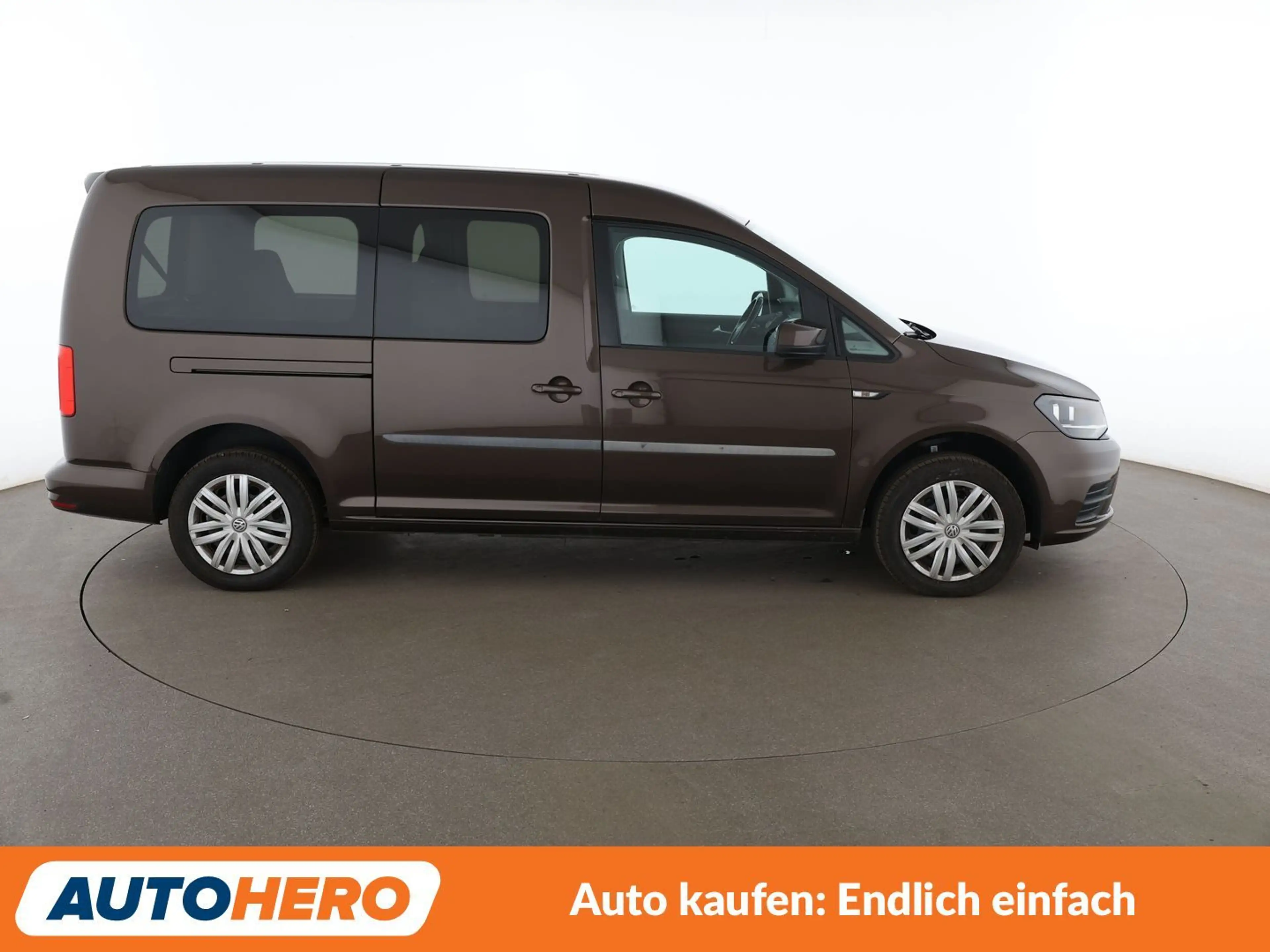 Volkswagen Caddy 1.4 TSI Maxi Trendline BlueMotion Tech *TEMPO*PDC* — photo 7
