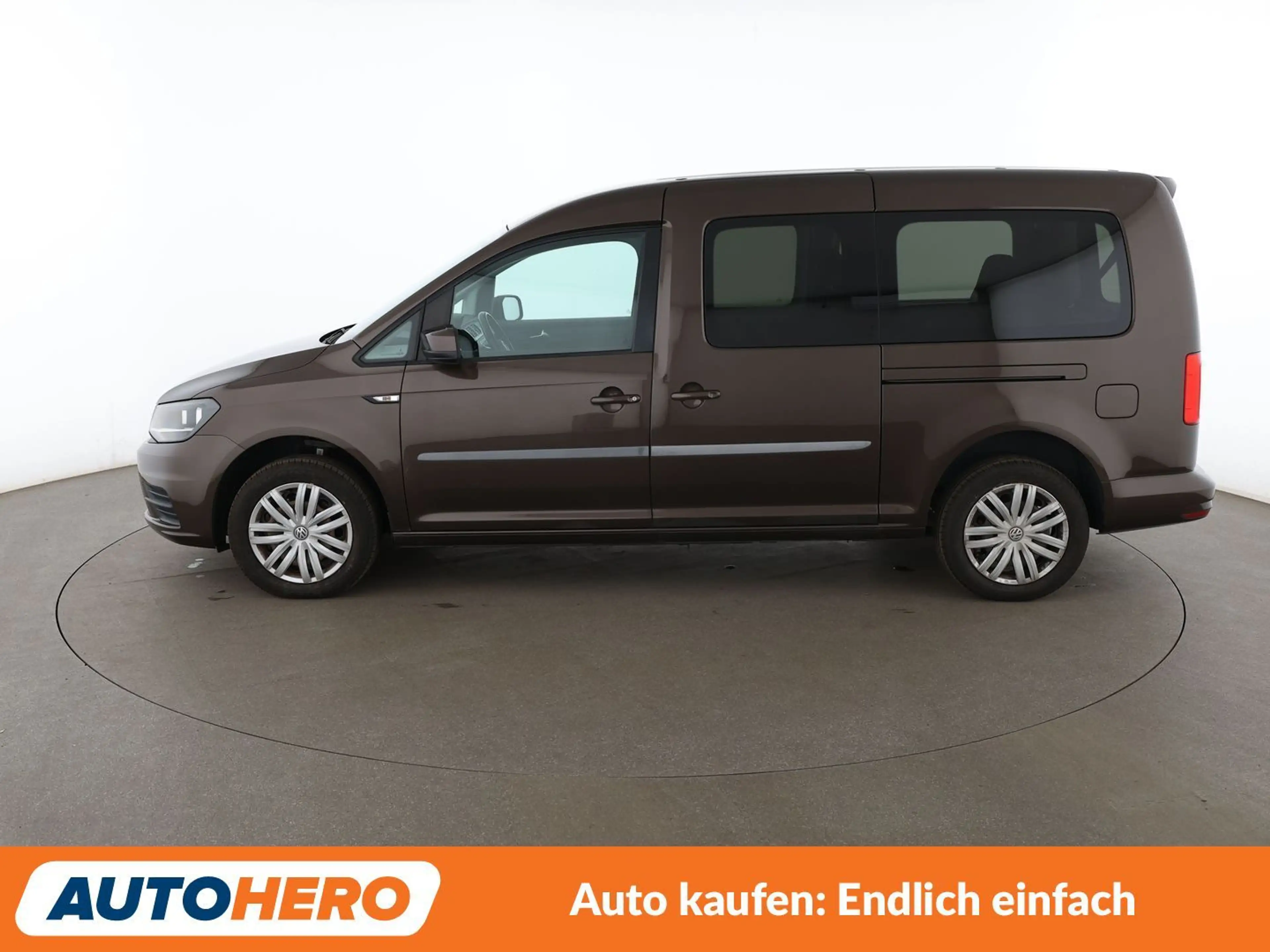 Volkswagen Caddy 1.4 TSI Maxi Trendline BlueMotion Tech *TEMPO*PDC* — photo 3