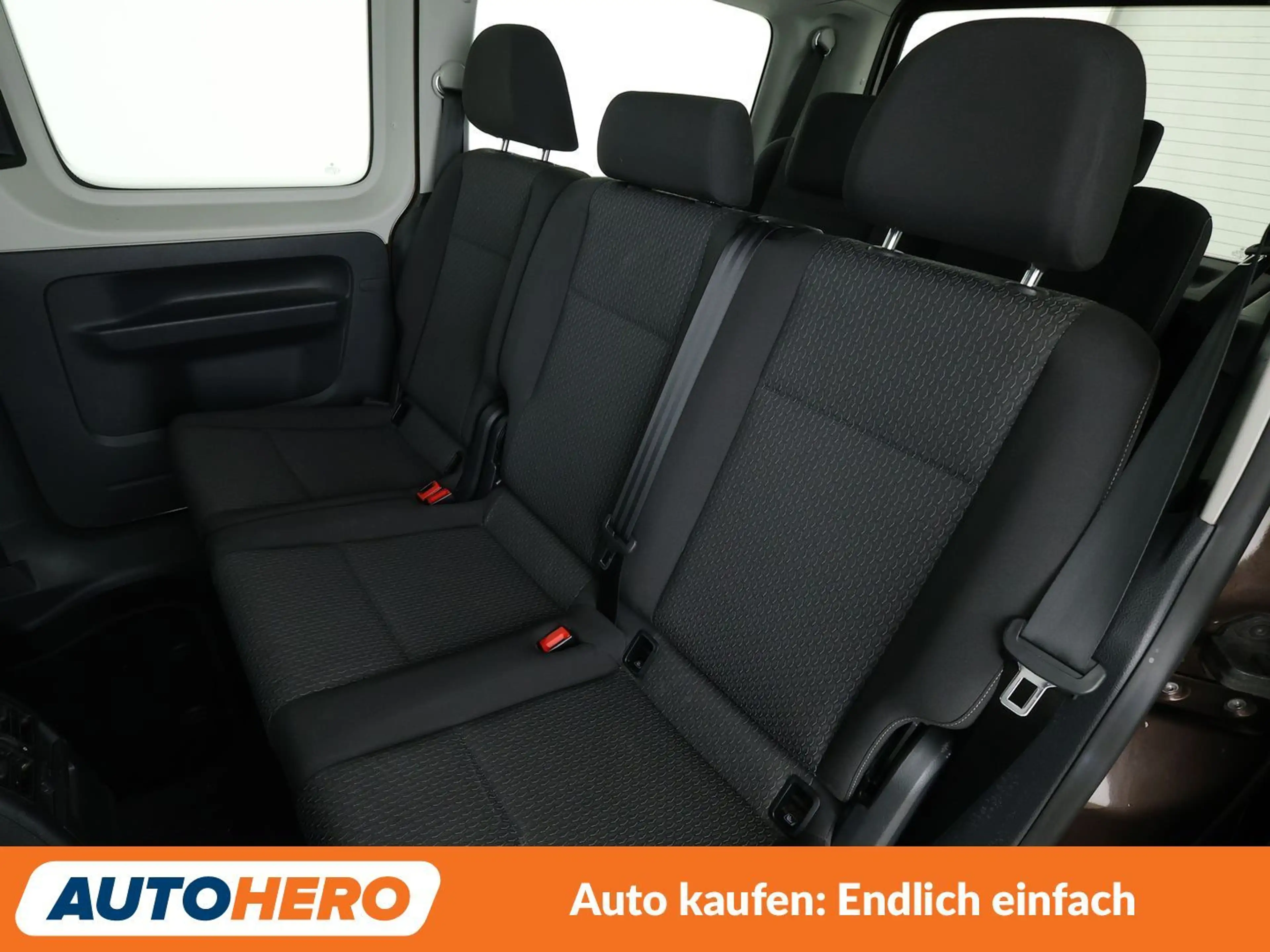 Volkswagen Caddy 1.4 TSI Maxi Trendline BlueMotion Tech *TEMPO*PDC* — photo 14