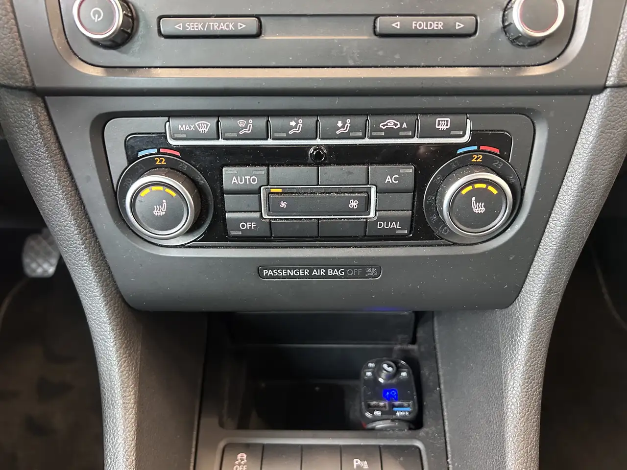 Volkswagen Golf Standard Model — photo 10