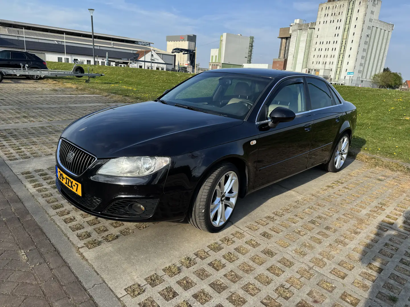 SEAT Exeo 1.8 Bnsline High Negro - 2