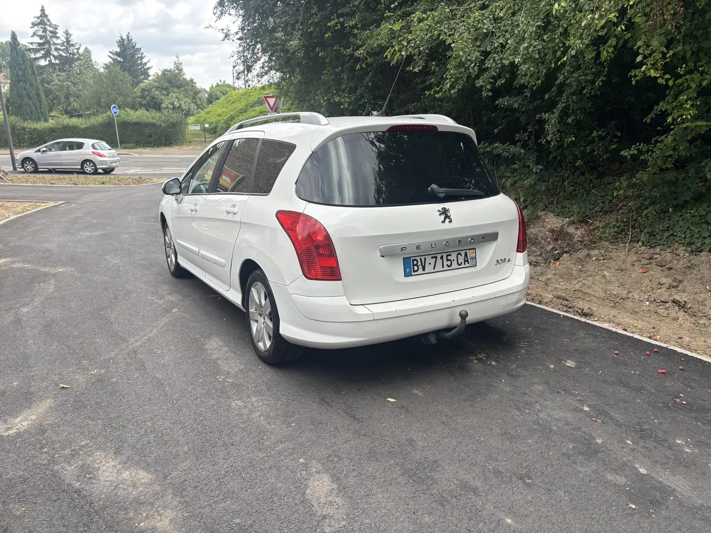 Peugeot 308 SW HDi FAP 110 Filou - 2