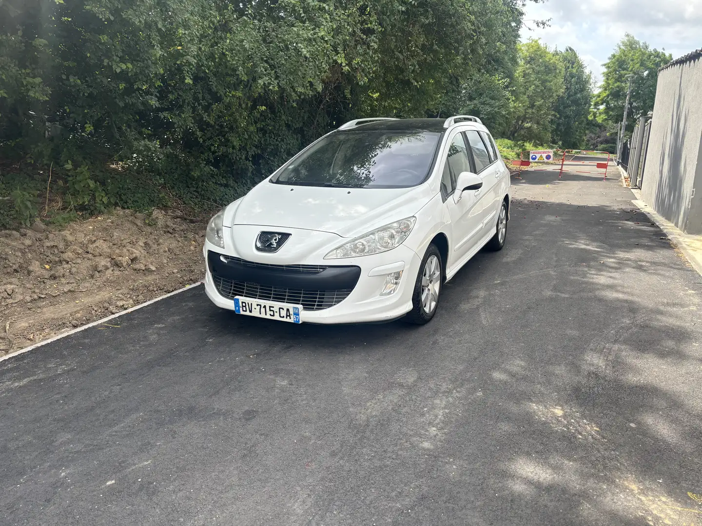 Peugeot 308 SW HDi FAP 110 Filou - 1