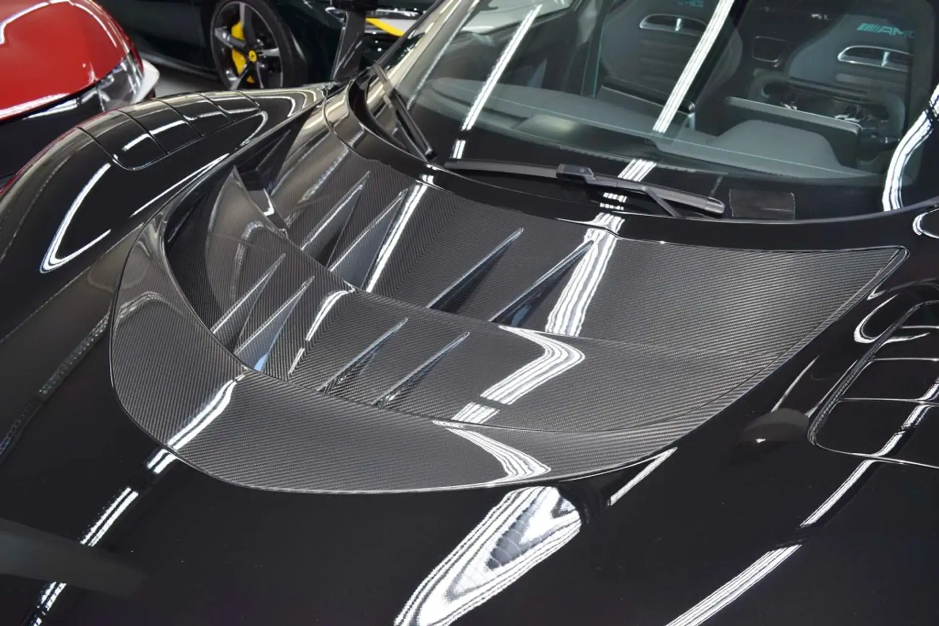 벤츠 ONE Hypercar 2025 검정 사진 5