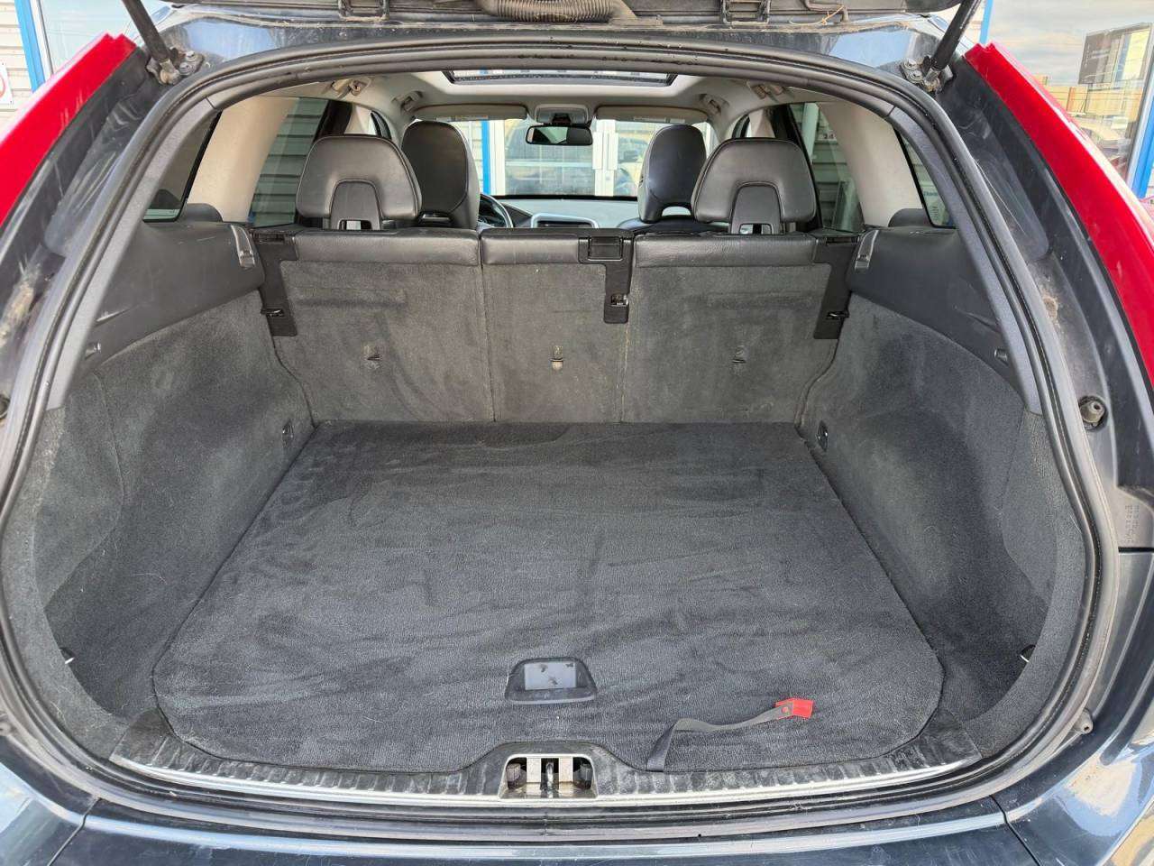 2014 Volvo XC60 T6 thumb 15