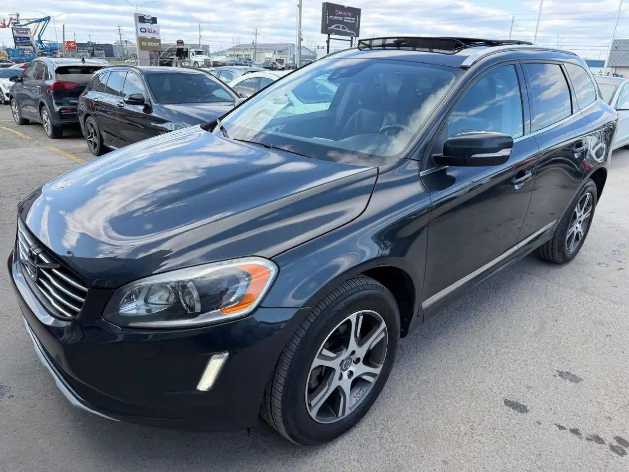 Volvo XC60 снимка Volvo XC60