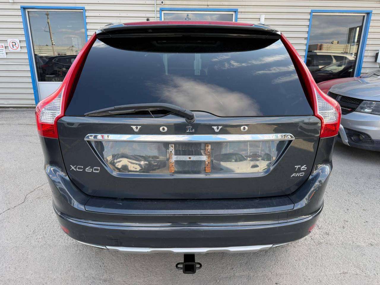 2014 Volvo XC60 T6 alt 5