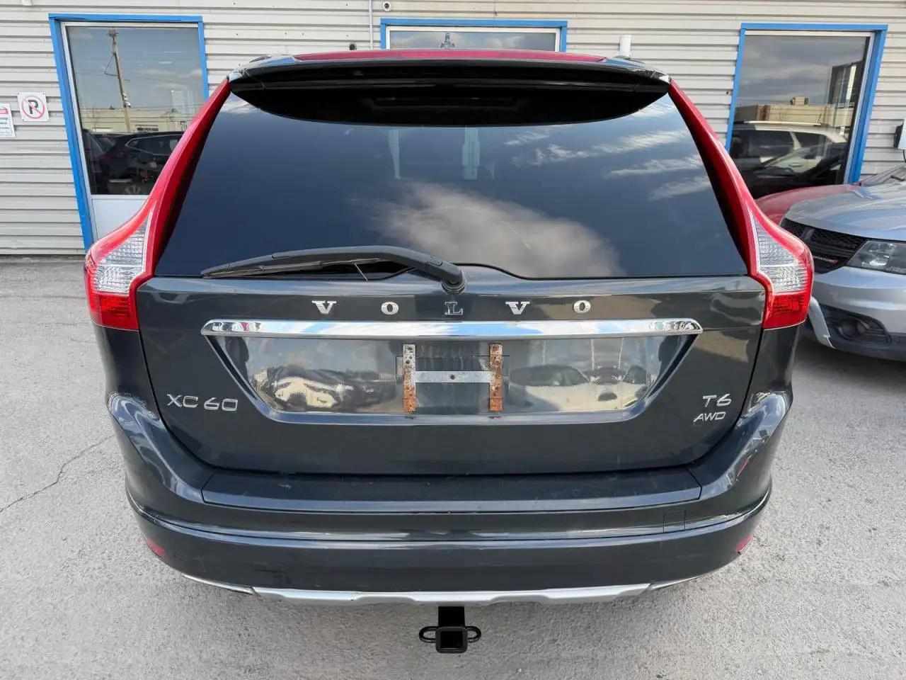 Volvo XC60 снимка Volvo XC60