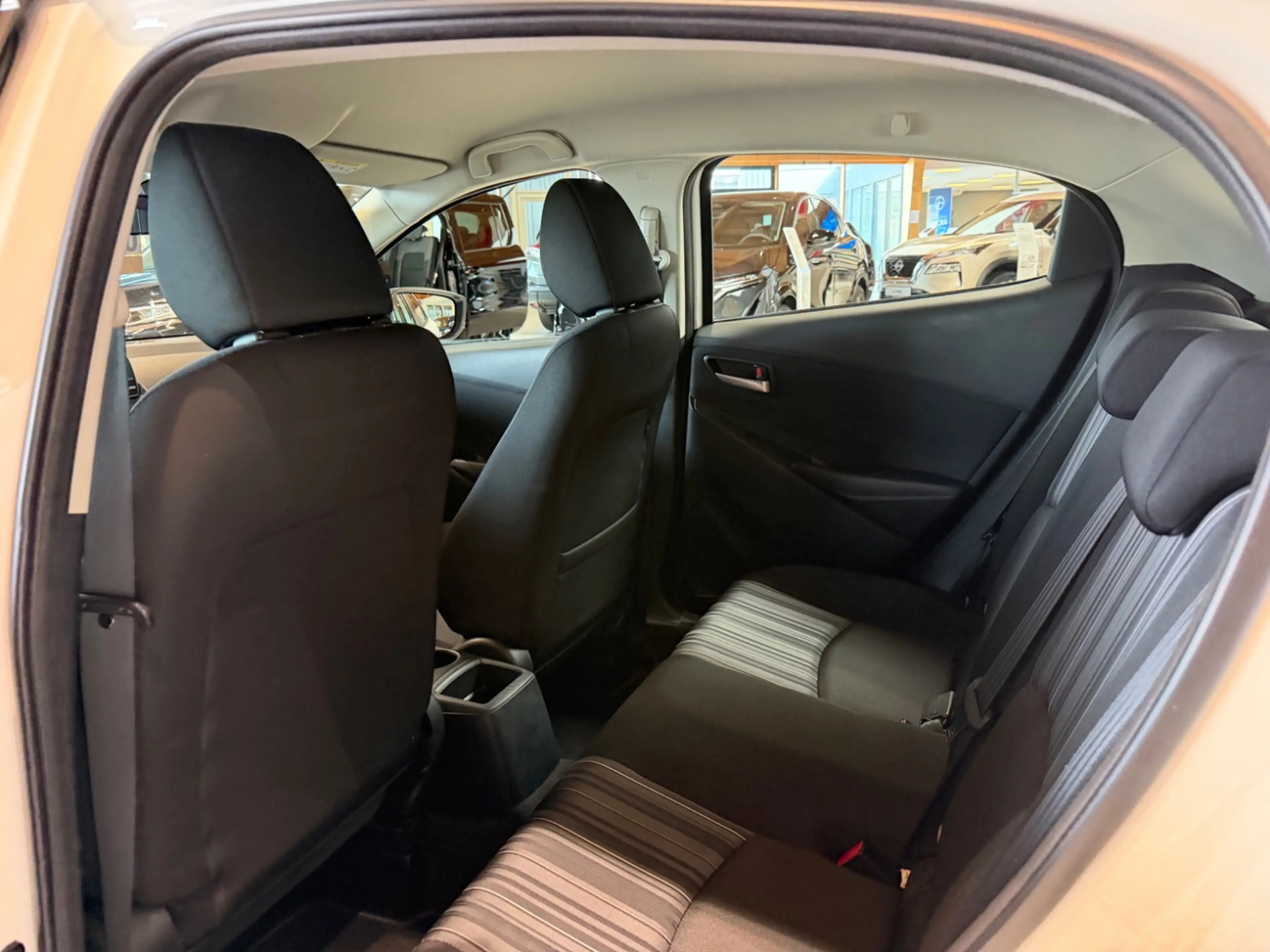 Mazda 2 1.5 SKYACTIV-G 75 Prime-Line — photo 18