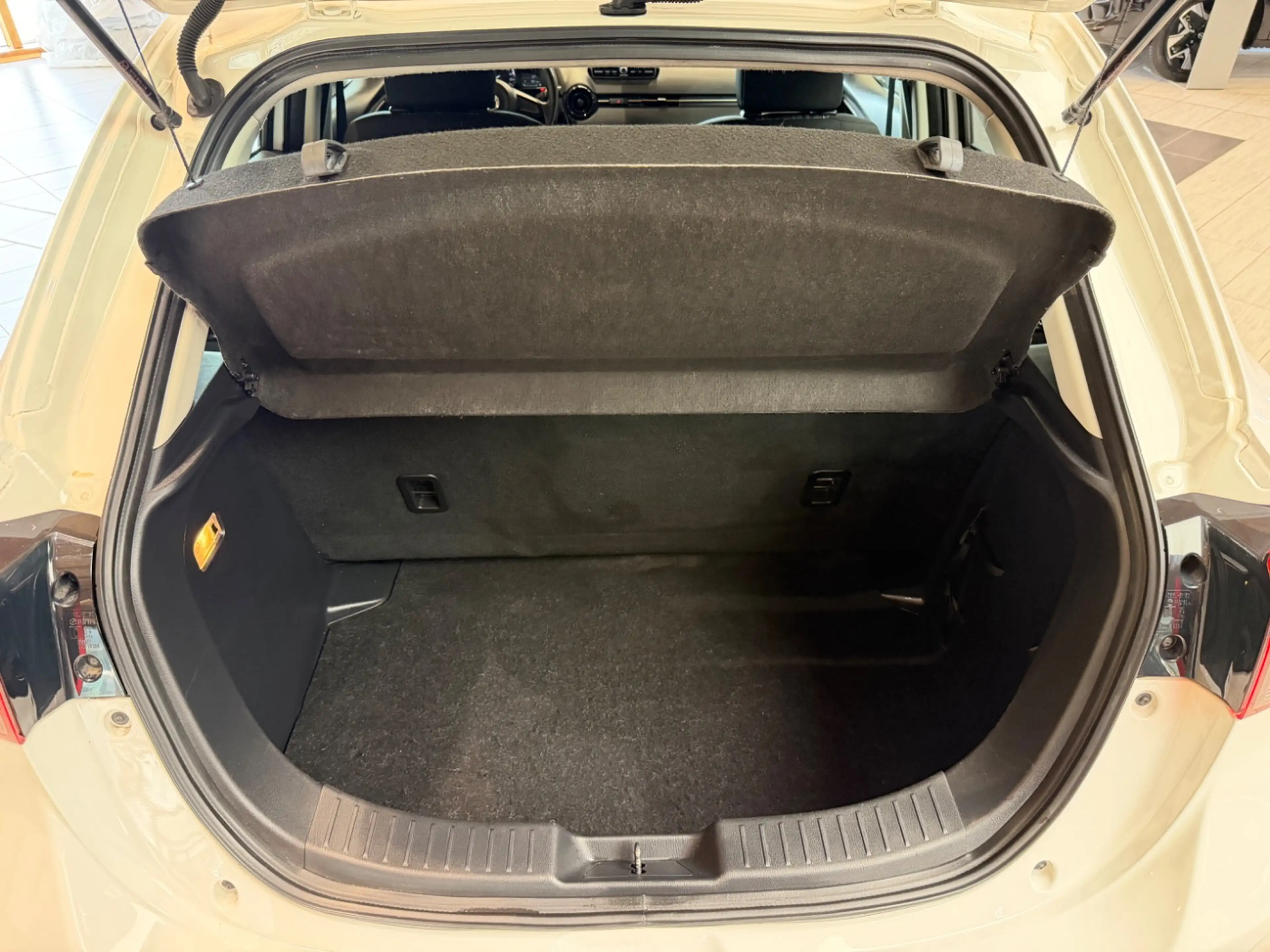 Mazda 2 1.5 SKYACTIV-G 75 Prime-Line — photo 10
