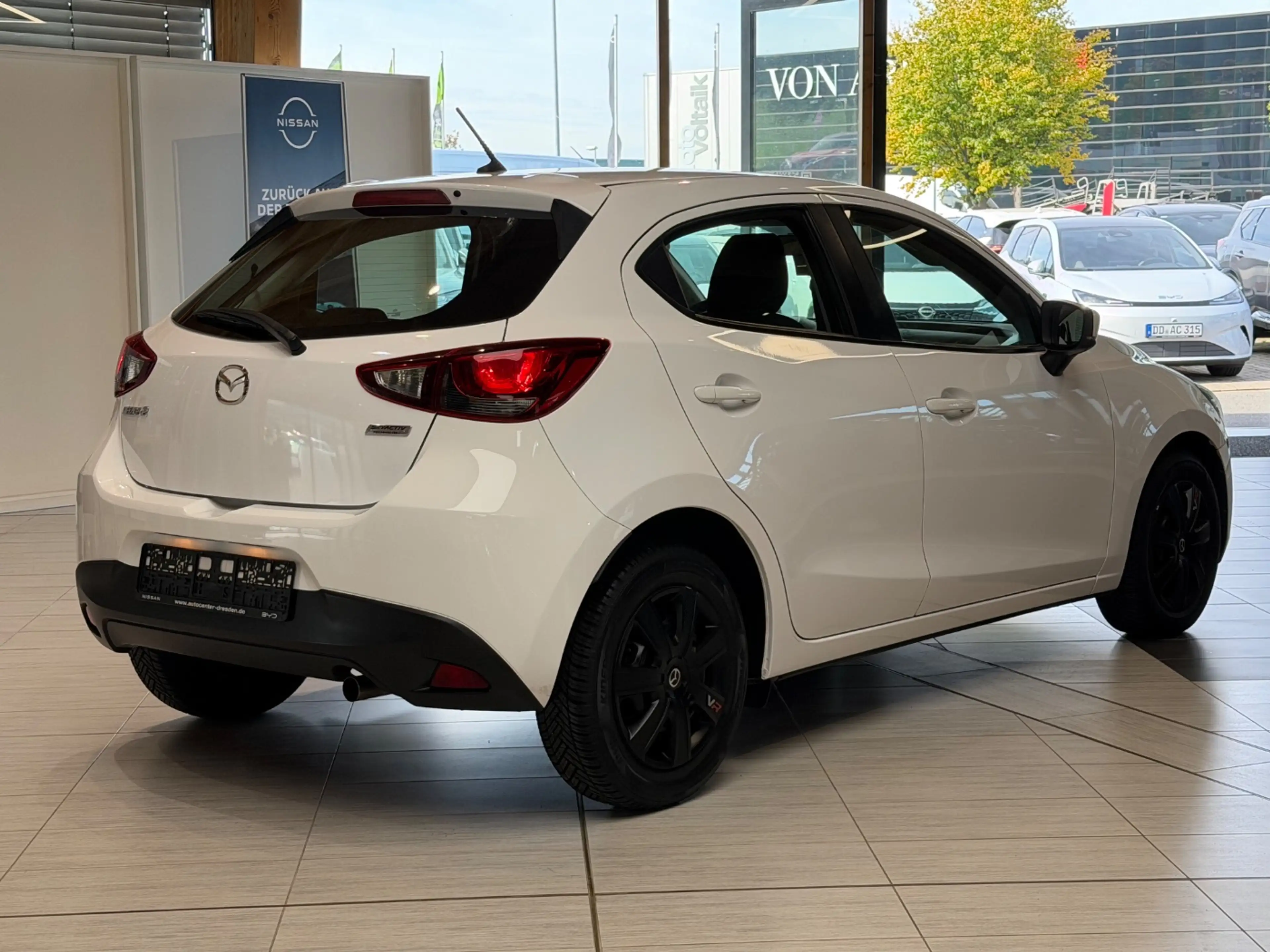 Mazda 2 1.5 SKYACTIV-G 75 Prime-Line — photo 8
