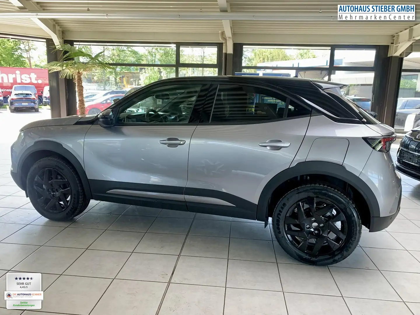 Opel Mokka-E GS SHZ+LKZ+RFK+EPH 1.2 Turbo 130 AT8 Grey - 2