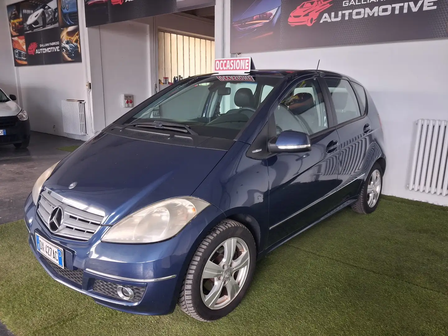 Mercedes-Benz A 160 Classe A - W/C 169 (150) be Avantgarde Grau - 1