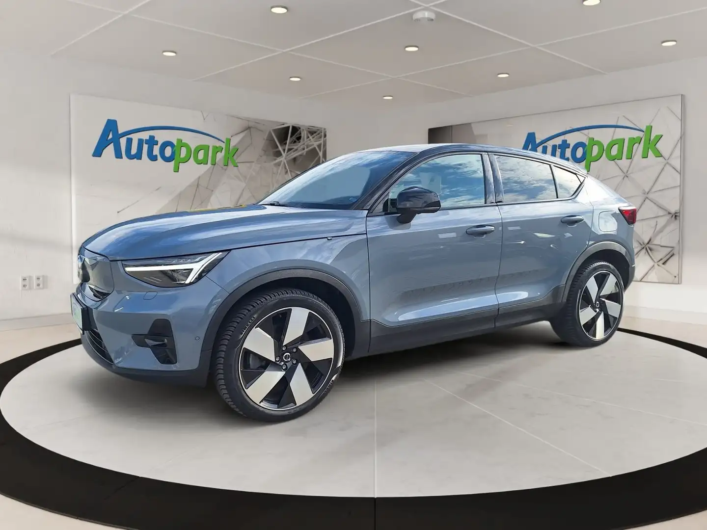 Volvo C40 Recharge TWIN ELEKTROMOTOR PRO Grau - 1