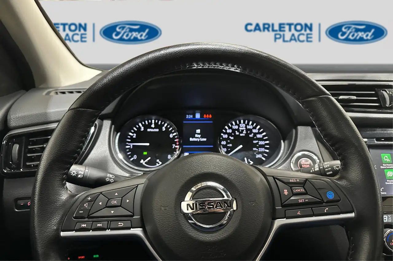 Nissan Qashqai photo Nissan Qashqai