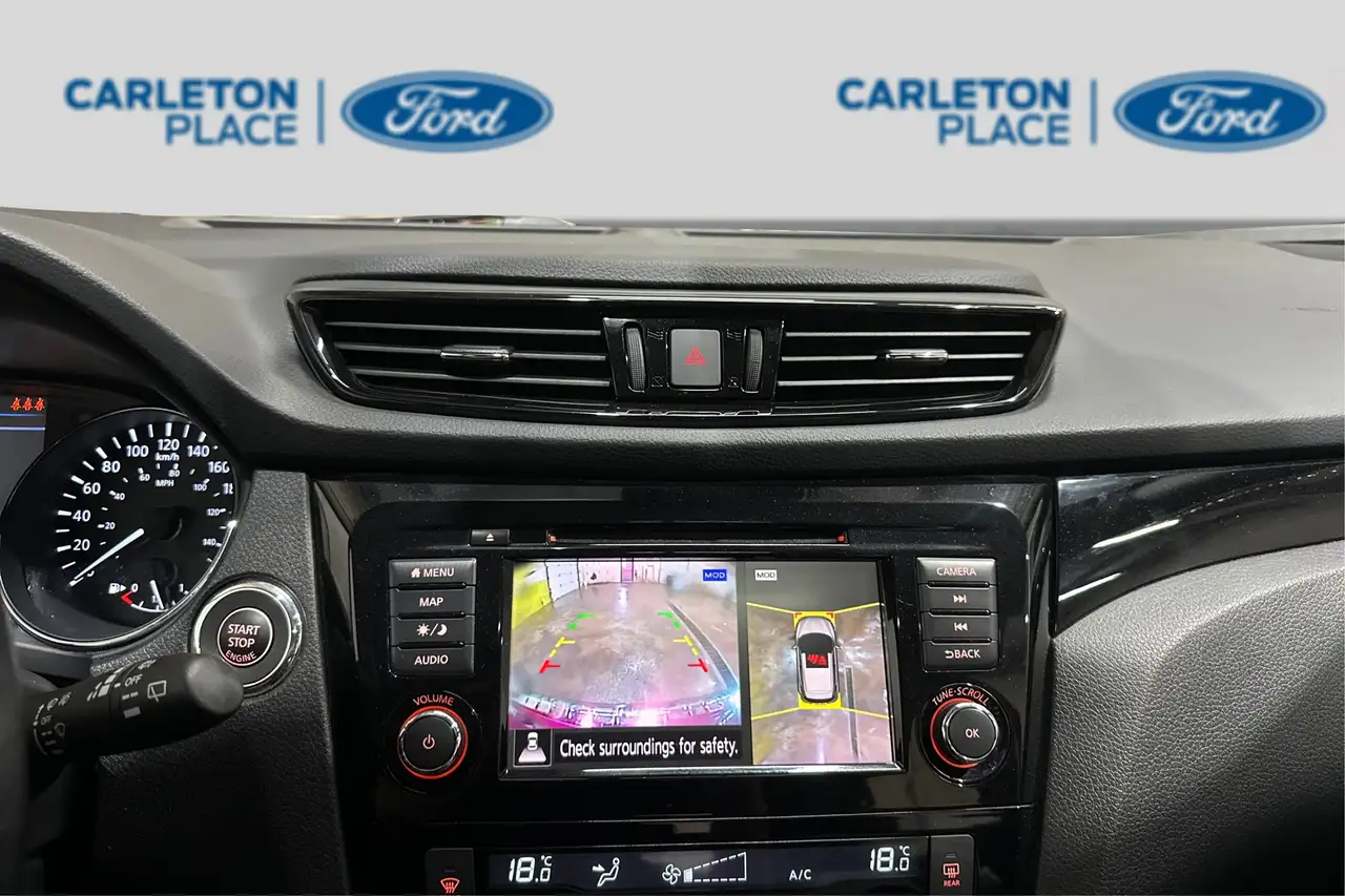 Nissan Qashqai photo Nissan Qashqai