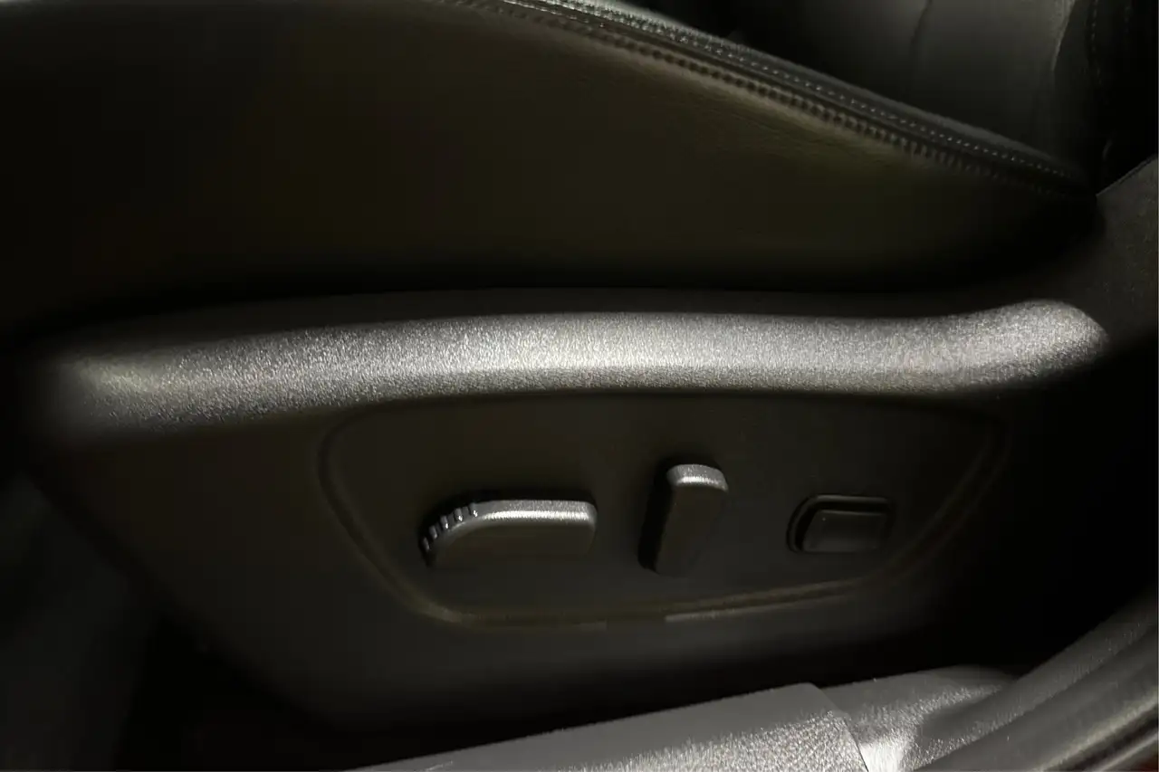 Nissan Qashqai photo Nissan Qashqai