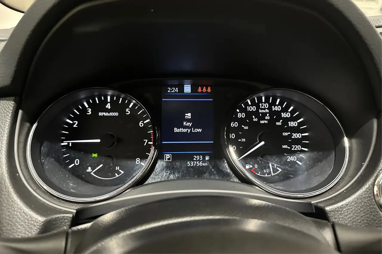 Nissan Qashqai photo Nissan Qashqai