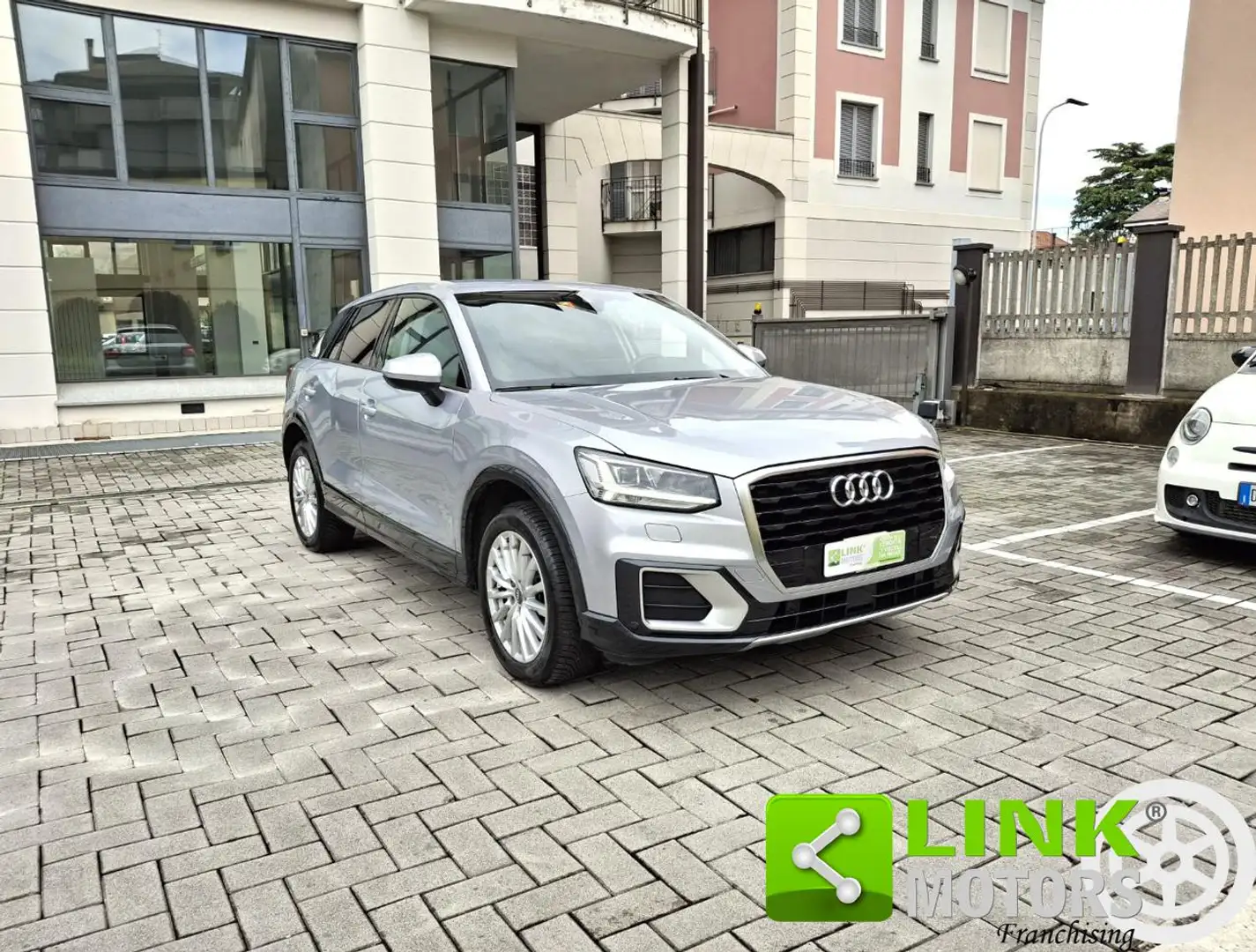 Audi Q2 30 TDI S tronic Business Design GARANZIA INCLUSA Grigio - 1