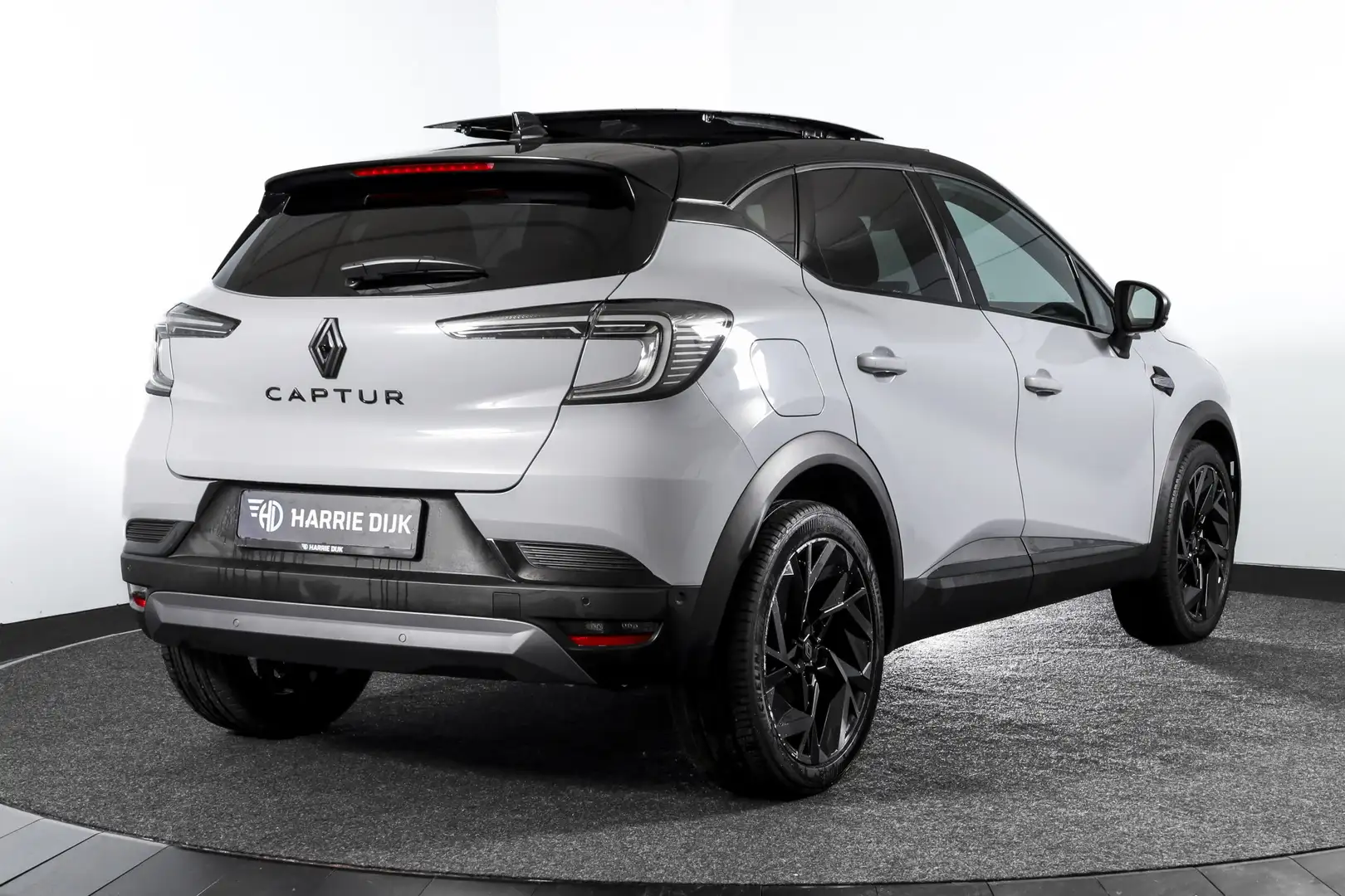 Renault Captur 1.3 mild hybrid 160 esprit Alpine | S/K-Panodak | Grijs - 2