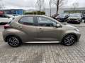 Toyota Yaris 1.5 HYBRID DYNAMIC APPLE/ANDROID KEYLESS CLIMA AD- Vert - thumbnail 4