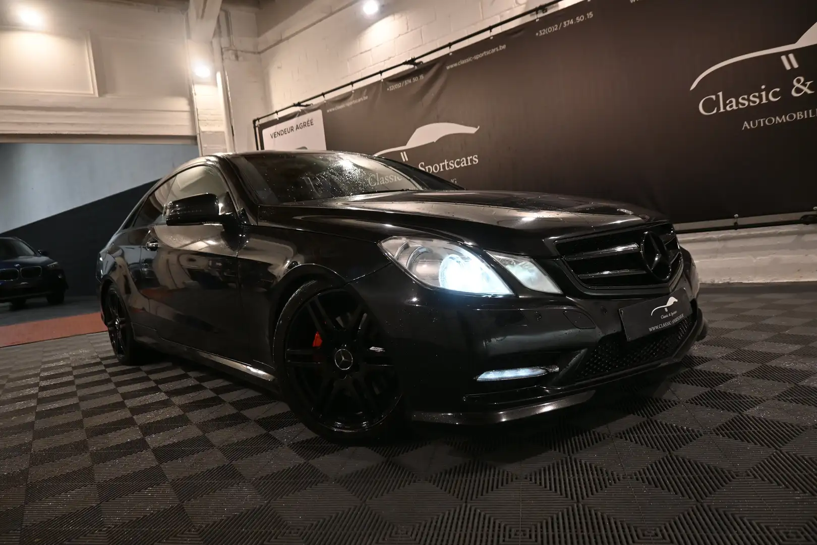 Mercedes-Benz E 350 E350 Coupé PACK AMG / XENON / GPS NAVI / PDC ! Schwarz - 2