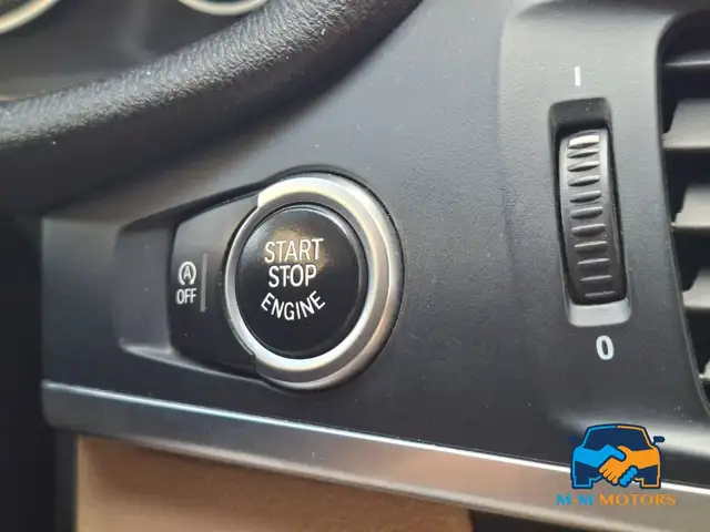 BMW X3 view 13