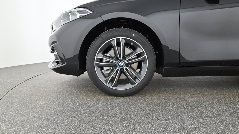 BMW 118 d — photo 9