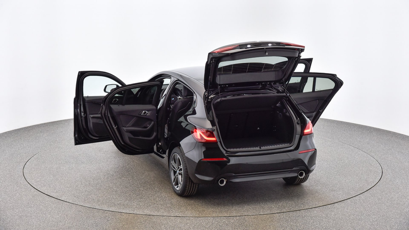 BMW 118 d — photo 4