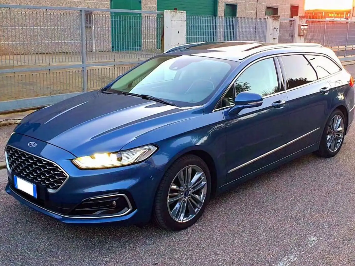 Ford Mondeo Mondeo 2.0 EcoBlue 190 CV SeS aut. SW Vignale Mavi - 1