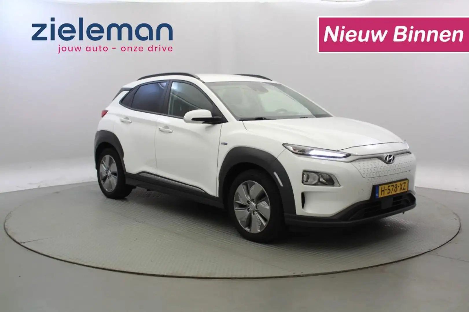 Hyundai KONA Electric Fashion 64 kWh - Carplay, Camera, Stoelve Weiß - 1