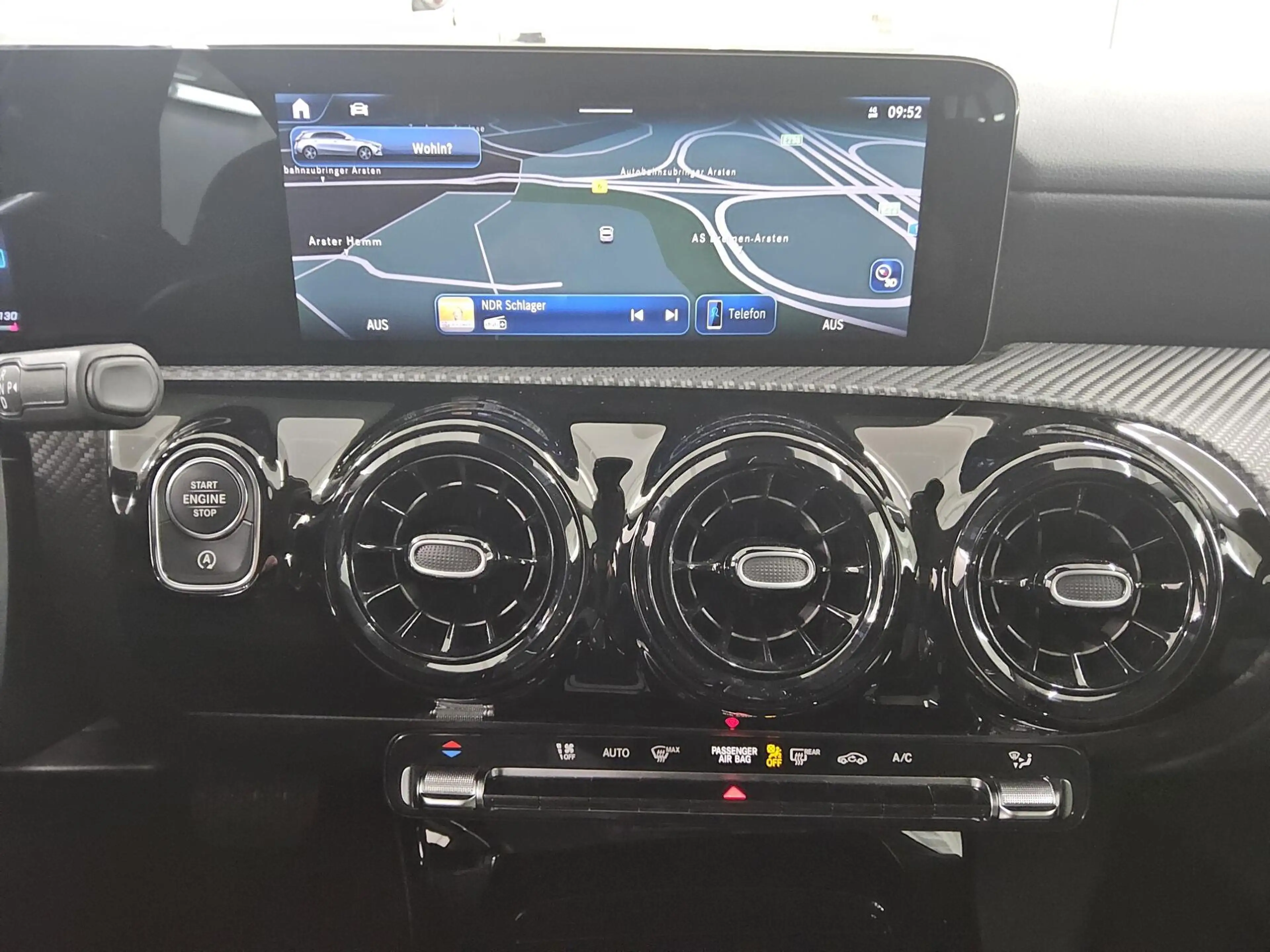Mercedes-Benz A 200 A 200 T-LEDER NAVI KLIMA RADIO MFL SHZ VC PDC LED RFK MBUX — photo 7