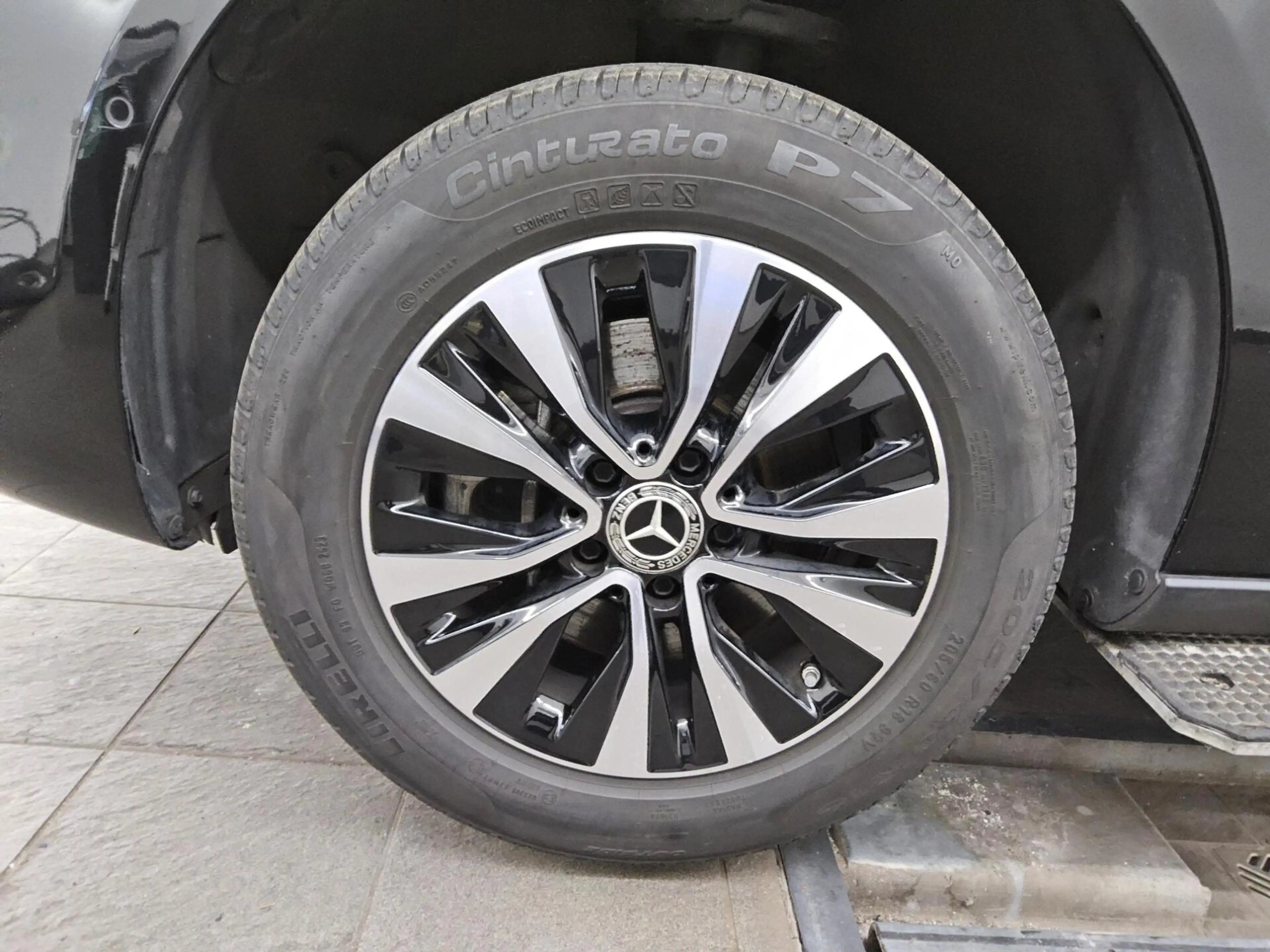 Mercedes-Benz A 200 A 200 T-LEDER NAVI KLIMA RADIO MFL SHZ VC PDC LED RFK MBUX — photo 11