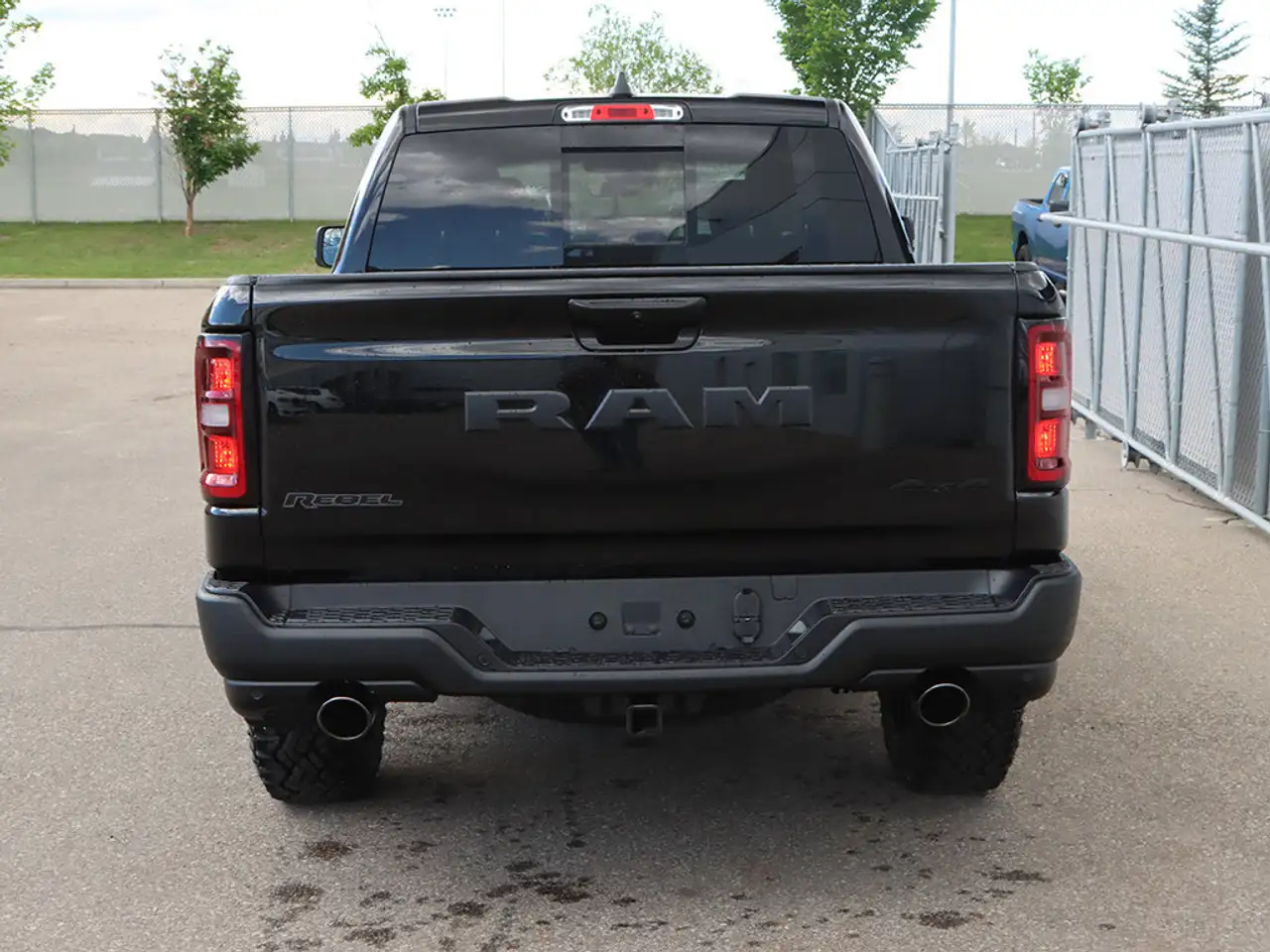 RAM 1500 photo RAM 1500