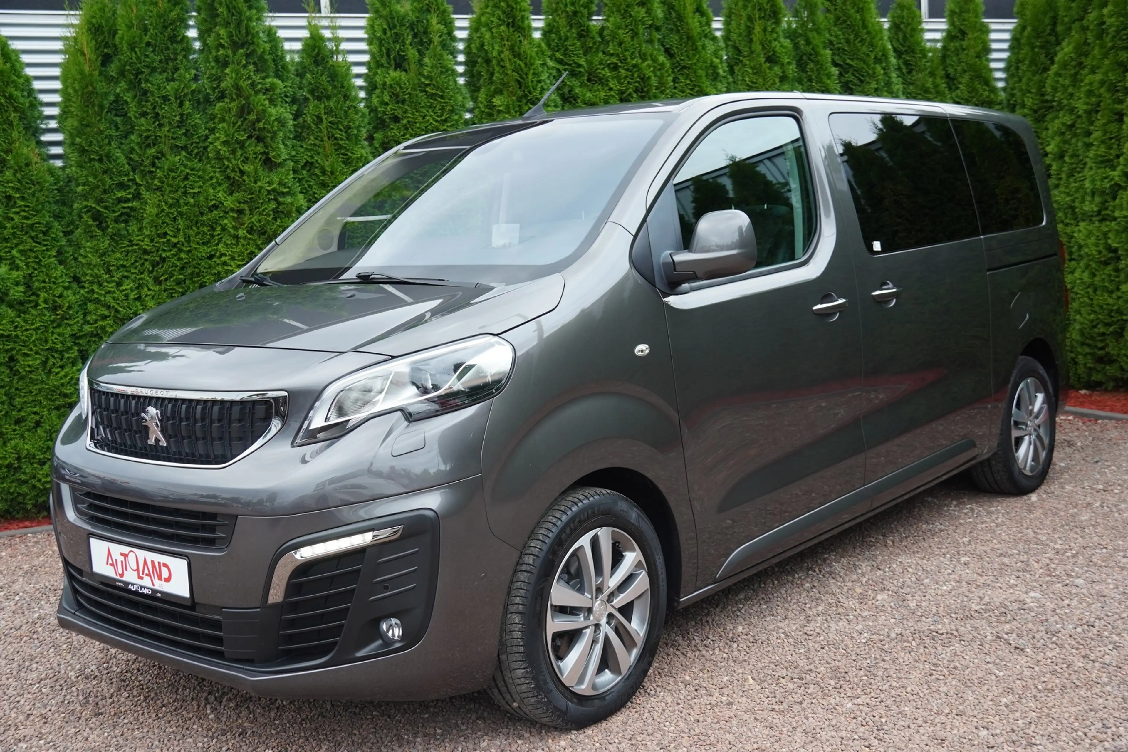 Peugeot Traveller 1.5 Blue-HDi Allure L2 AHK ACC Navi — photo 2