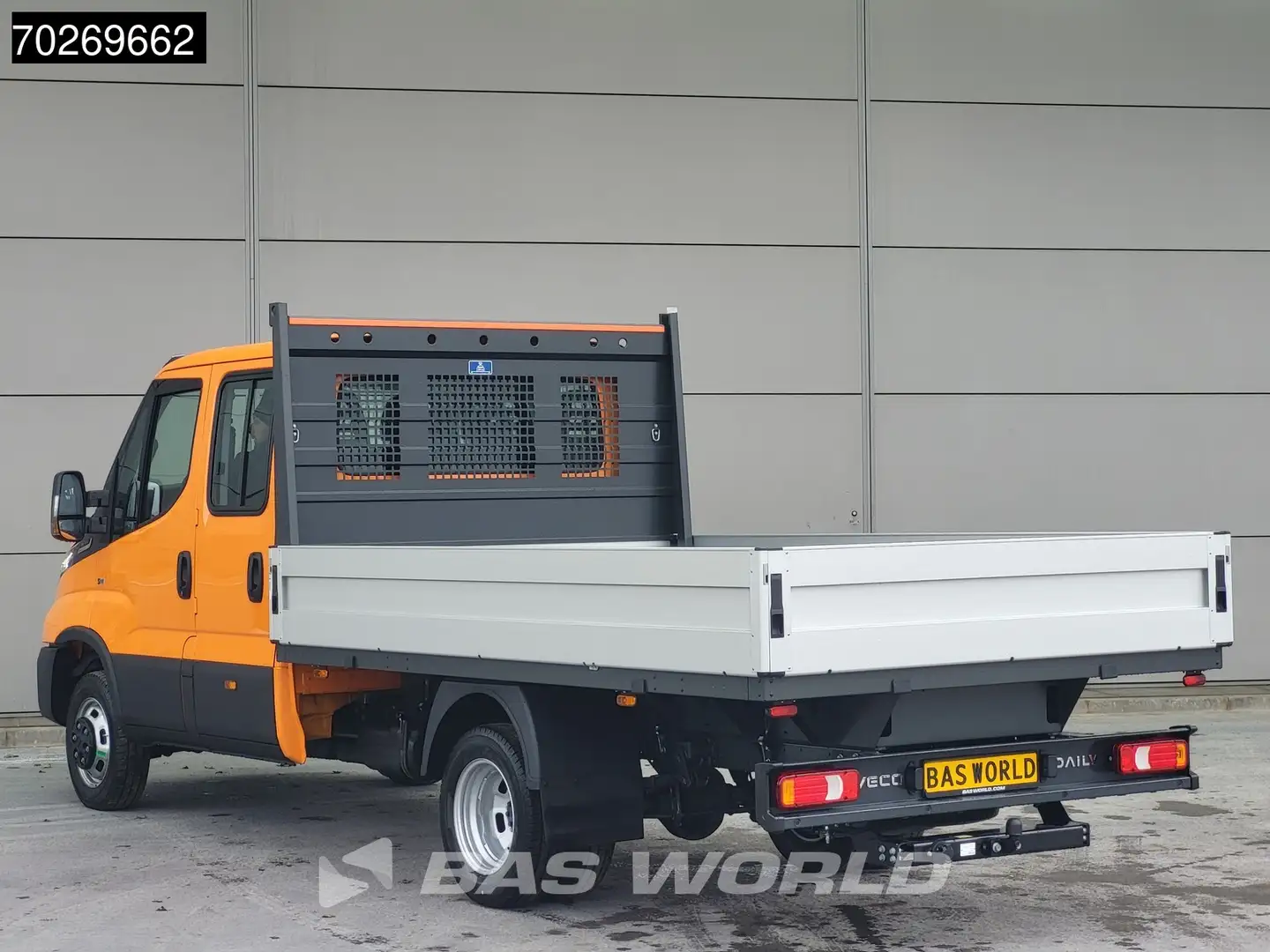Iveco Daily 35C21 3.0 210PK 2025model Dubbel Cabine Open laadb Portocaliu - 2