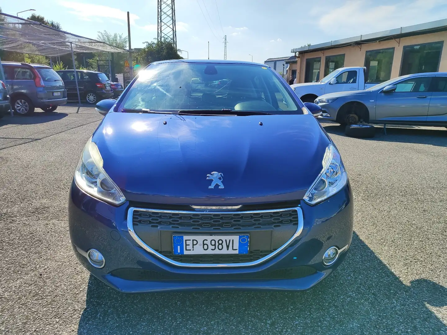 Peugeot 208 I  5p 1.4 hdi 8v Active Blu/Azzurro - 1