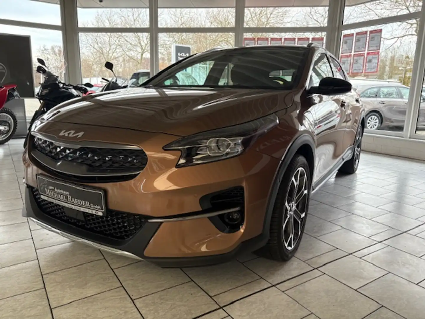 Kia XCeed Platinum PHEV++Vollausstattung++ Braun - 2