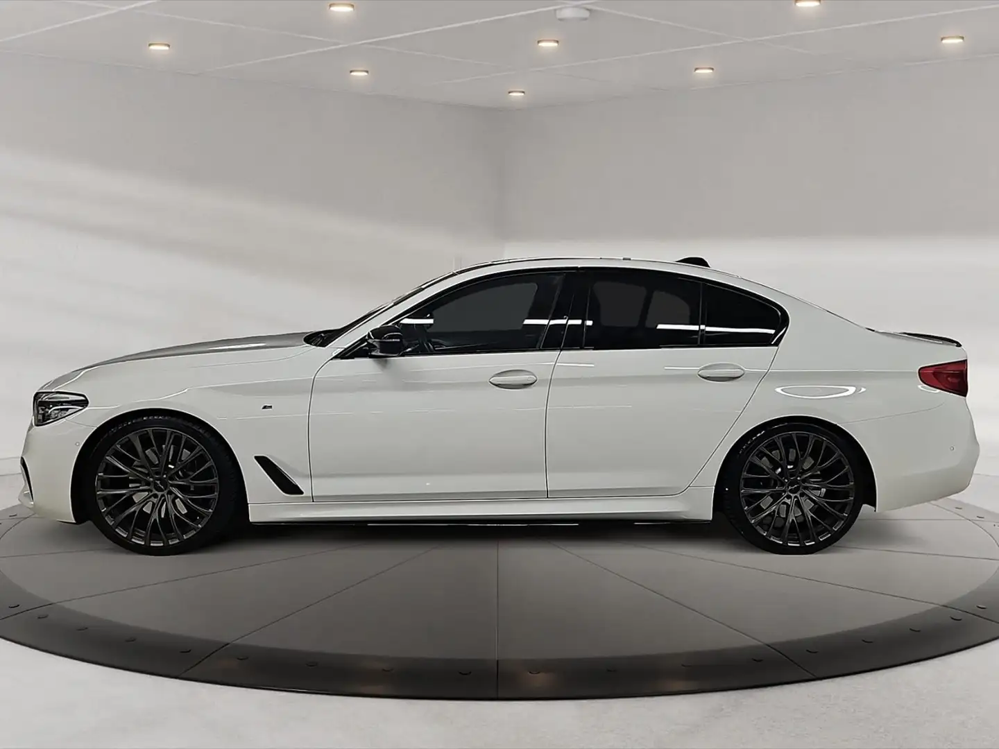 BMW 530 d xDrive * M-PAKET * PANO * STANDHZ * HEADUP * AHK Blanc - 2