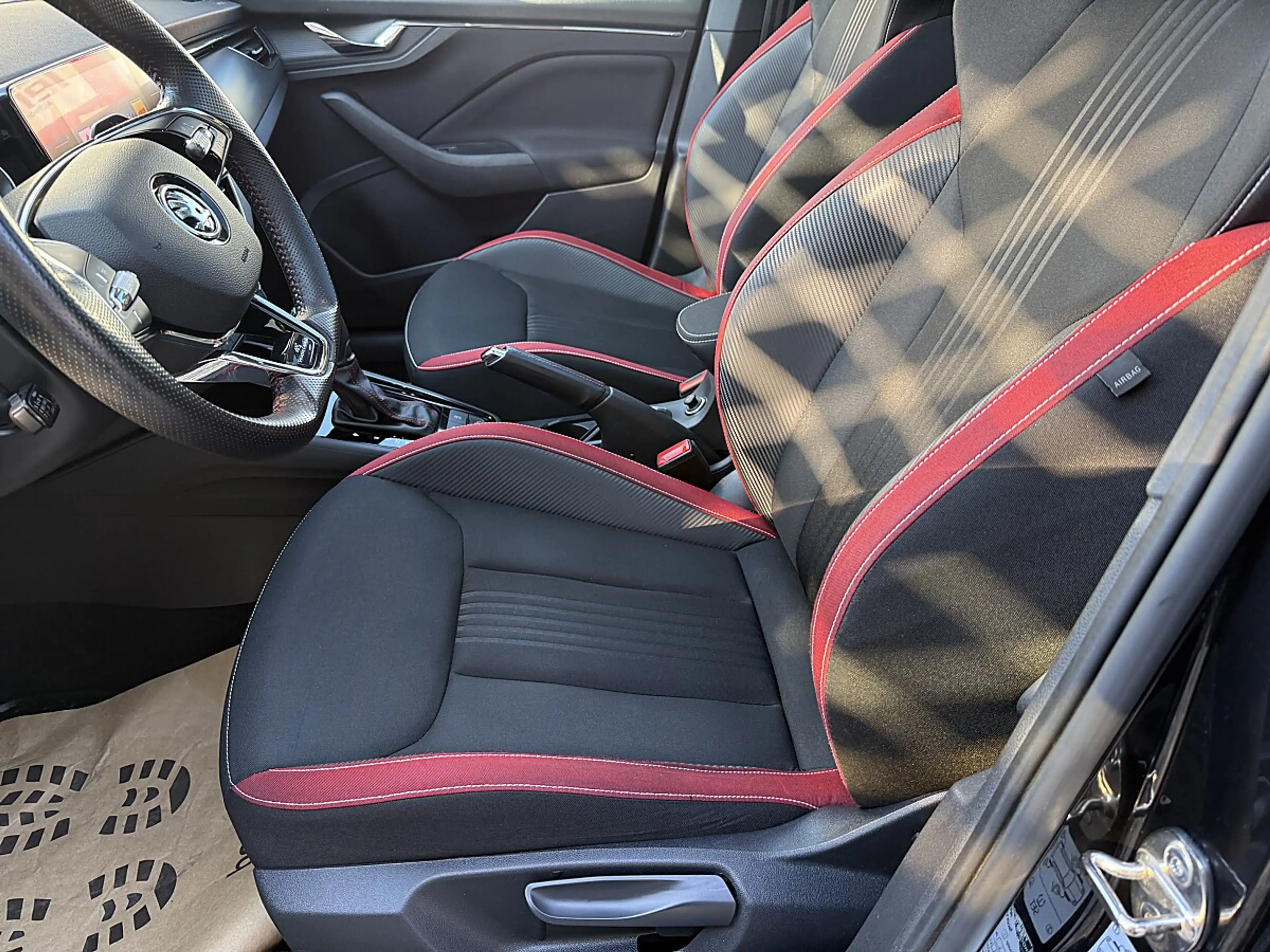 Skoda Kamiq 1.5 TSI Monte Carlo OPF (EURO 6d) — photo 12