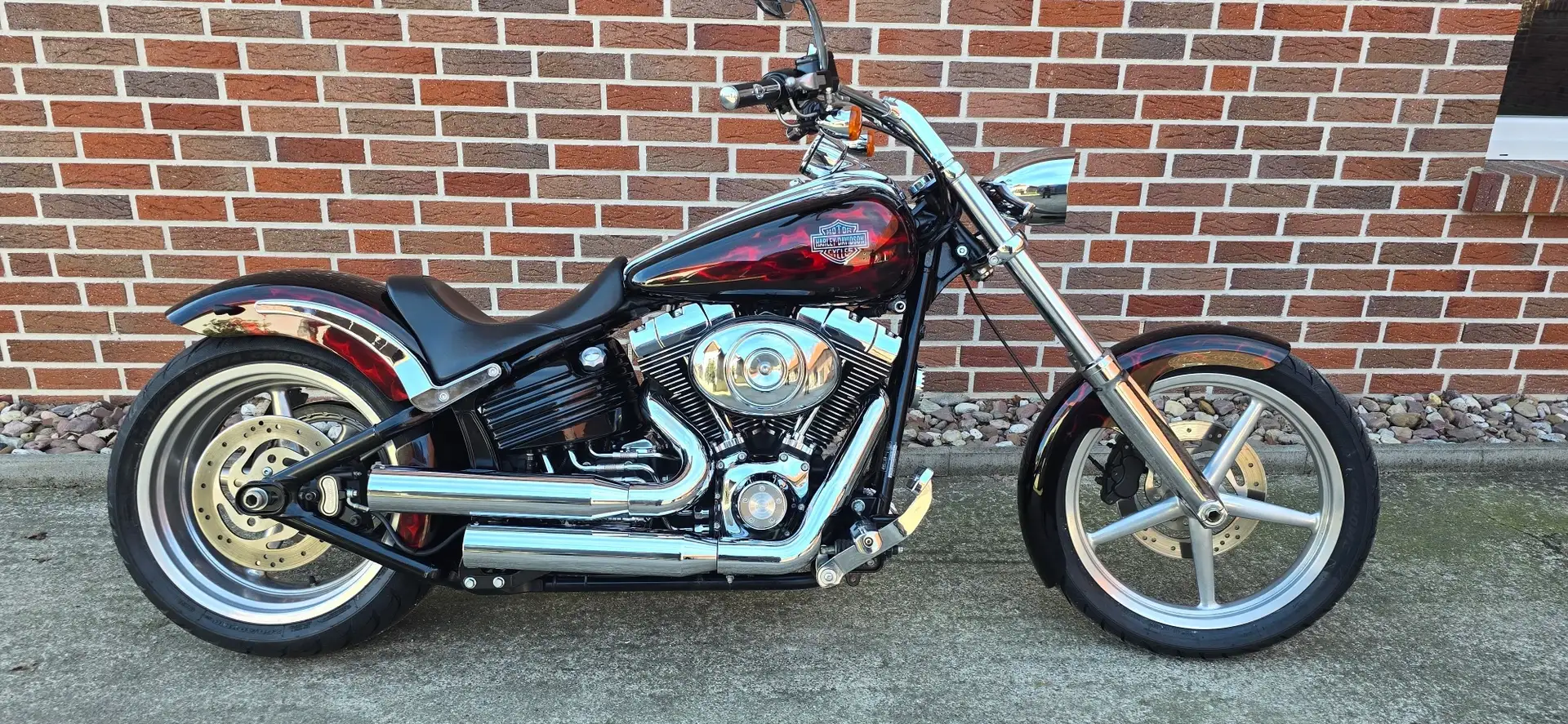 Harley-Davidson Rocker C Negru - 1
