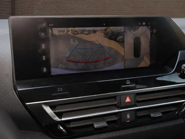 Citroen C4 view 7