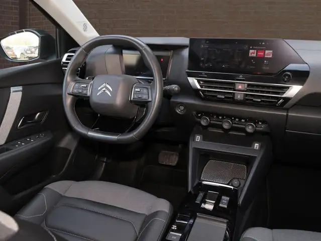 Citroen C4 view 12