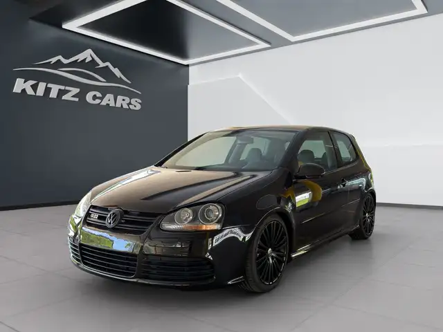 Volkswagen Golf view 4
