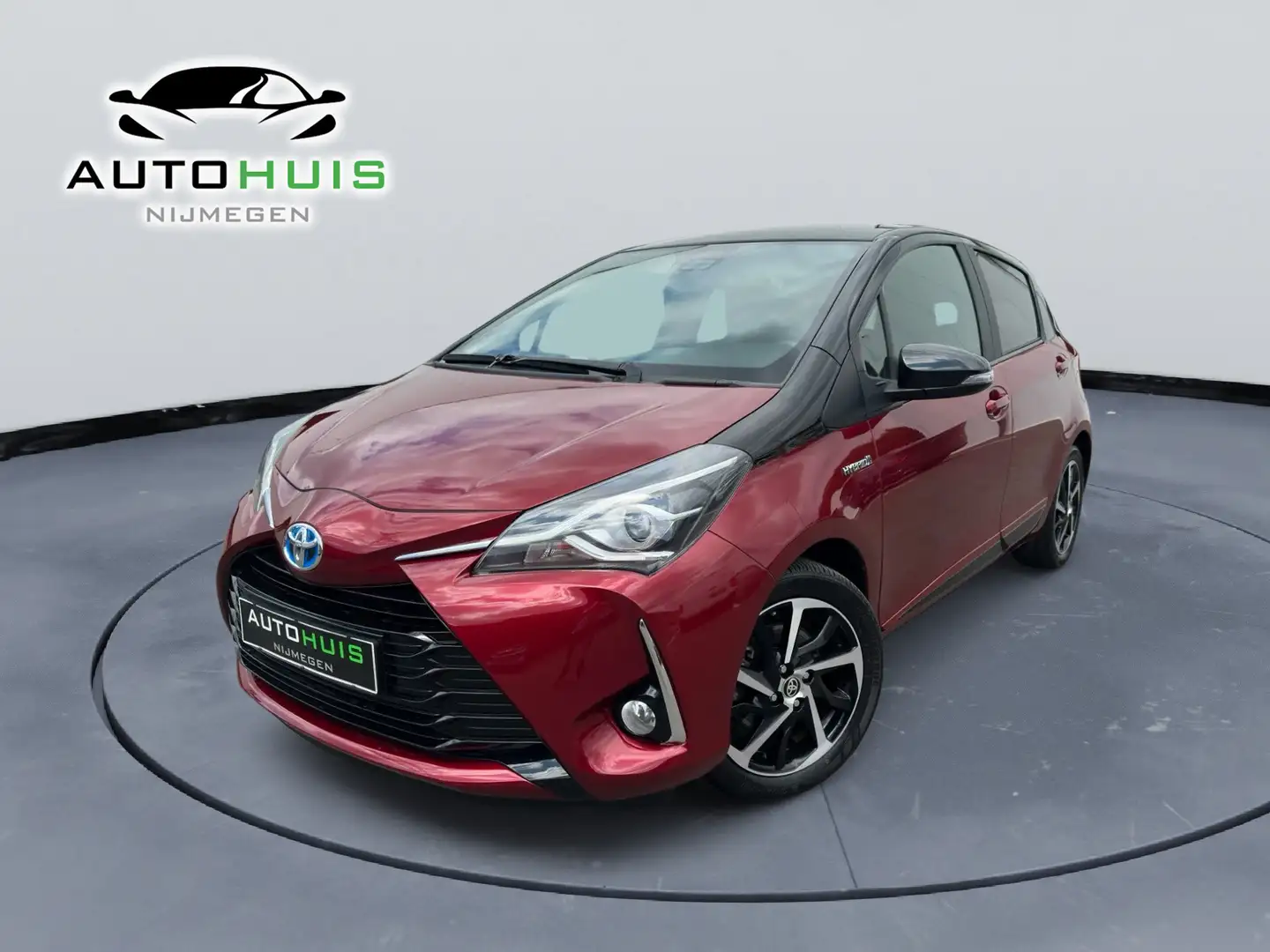 Toyota Yaris 1.5 Hybrid Dynamic Bi-Tone Stoelverwaming camera C Rood - 1