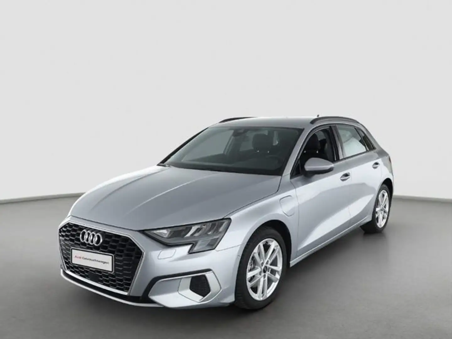 Audi A3 40 TFSIe ADVANCED NAVI KLIMA SHZG V Silber - 1